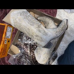 7 1/2 women’s Boots